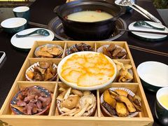 -野菌皇海景野生菌火锅(滨海大道店)