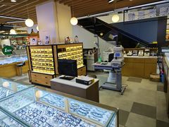 -新镜界眼镜(乐坊大华生活广场店)