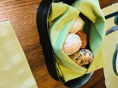 -石梅湾威斯汀度假酒店-品味餐厅·川湘菜·海鲜风味火锅·手工面食·万州烤鱼·口味牛蛙·小龙虾
