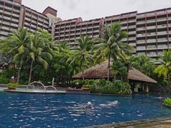 -三亚湾海居铂尔曼度假酒店