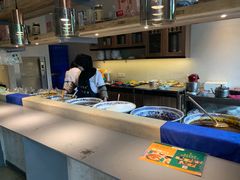 自助取餐区-清真盛志望麻酱酿皮·非遗老字号