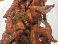 驰名石岐乳鸽-石岐佬中山菜馆(张溪店)