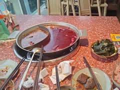 -纸盐河码头火锅(十八梯店)