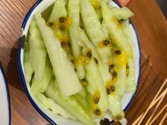 -何妹湿辣牛肉·粤式烧烤砂煲(桂雅路店)