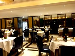 大堂-Yan Ting 宴庭中餐厅(上海静安瑞吉酒店)