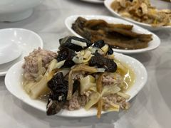 -老西白点心店