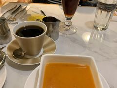 -La-Serene Café