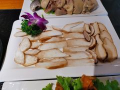 -阿鹏故事野生菌火锅(双廊古镇店)
