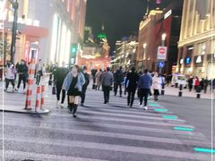 -新世界大丸百货