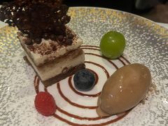 -Da Ivo哒伊沃意大利魔镜餐厅(外滩店)