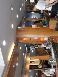 -水灵珑美容造型中心