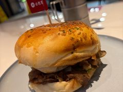 -必胜客(周浦万达店)