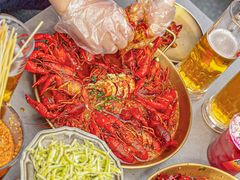 -何师烧烤Pro ··江湖川菜·小龙虾·精酿啤酒(太古里旗舰店)