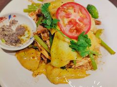 -大头虾越式风味餐厅(光明广场店)