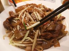 -新大咀港式茶餐厅(宝山万达店)