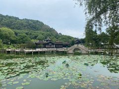-灵岩山风景区