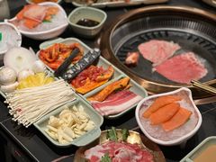 -梨花甄选自助烤肉(小寨原力场店)