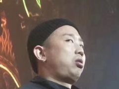-简奥斯汀·赫本酒吧