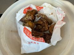 -郑猛记石岐鸽主题餐厅(长江店)