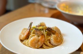 Fresh Shrimp Sichuan Pepper Spaghetti
