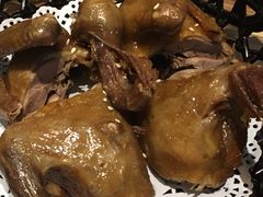盐焗乳鸽-粤港餐厅(禹州商业广场店)