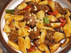 松子牛肉炒年糕-梁溪河畔·吉府花园(南长街南下塘店)