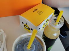 -麦当劳(七宝乐购店)