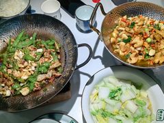 -费大厨辣椒炒肉(高铁吾悦广场店)