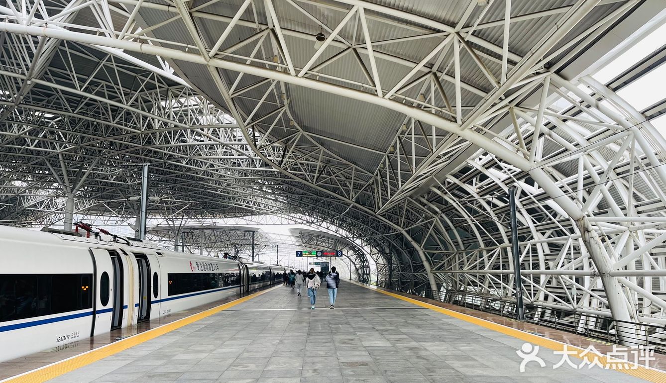 昆山76昆山南站坐错火车08的到此一游b142021