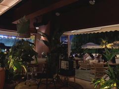 大堂-不二民谣音乐餐酒吧(西安店)