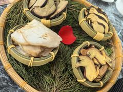 -慢丽江·云南野生菌土鸡锅(西山店)