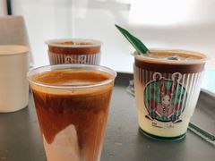 -red donkey coffee