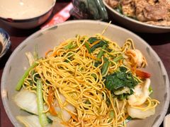 -Cuc Gach Quan Restaurant