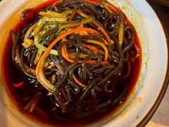 -鸣记脆皮烤鱼·海鲜烤鱼(三八广场店)