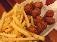 -玛格萝妮比萨屋(四平店)