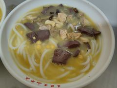 -文山荷鲜居(翠湖店)