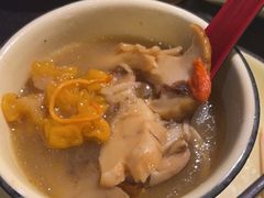 -罗记又添缘竹荪山药鸡·野生菌火锅(西园南路店)