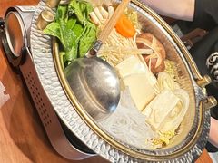 -8PINTS八品脱·日料·烧鸟·精酿小酒馆(莘庄店)
