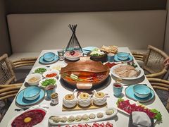 -墨居上隐·院子里火锅(峨眉店)