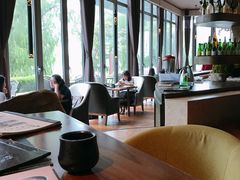 靠窗位-山葵家·创意料理(宁波来福士店)