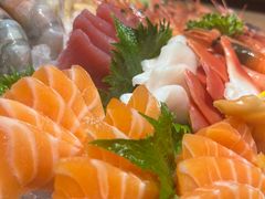 -枝魯枝魯自助料理