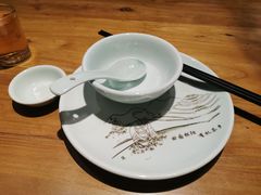 -头上红煨盐鸡乡村食府