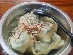 韭菜鲜虾肉馄饨-漫渡庄绿岛花园•隐世庭园菜(滨湖店)