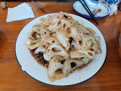 -美顺香食府鱼头老店(雪野湖店)