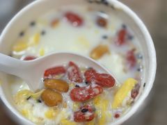 -清真老马家国华牛奶鸡蛋醪糟(正宁路店)