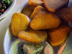 炸窝头-佟爷·老北京炙子烤肉(动物园店)