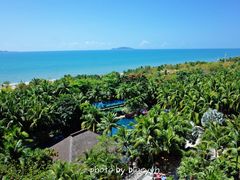 -三亚湾海居铂尔曼度假酒店