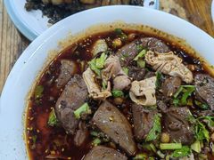 -朱大嘴肥肠血旺(福字街店)