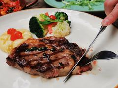 -SISTERS BAR RESTAURANT川意酒馆(嘉善老市H楼店)