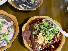 血旺-小杨翘脚牛肉